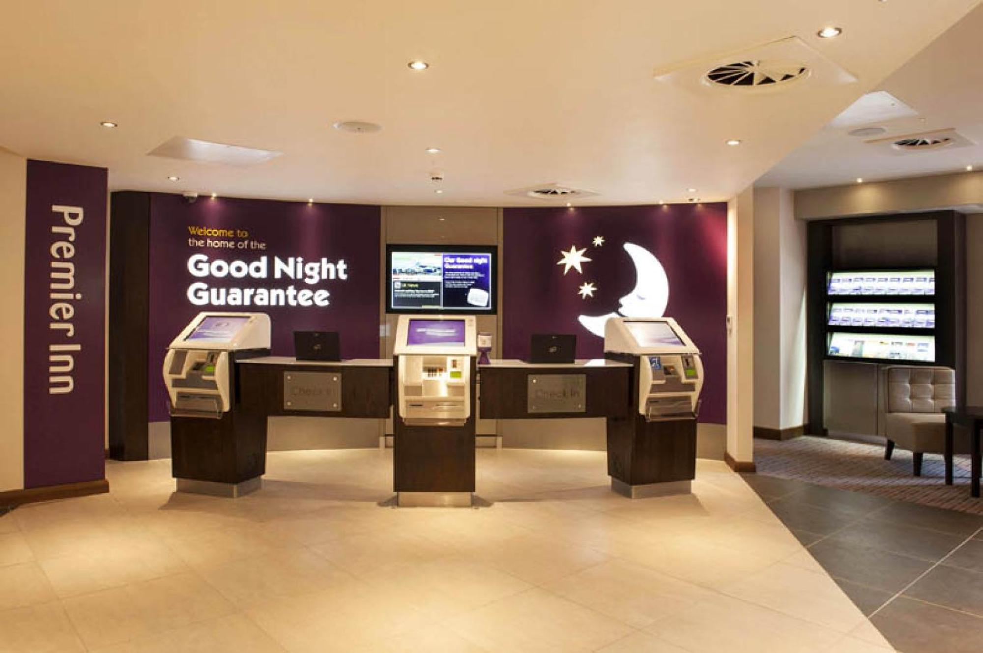 Premier Inn London Croydon Town Centre Buitenkant foto