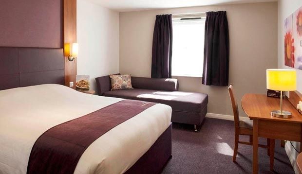 Premier Inn London Croydon Town Centre Buitenkant foto